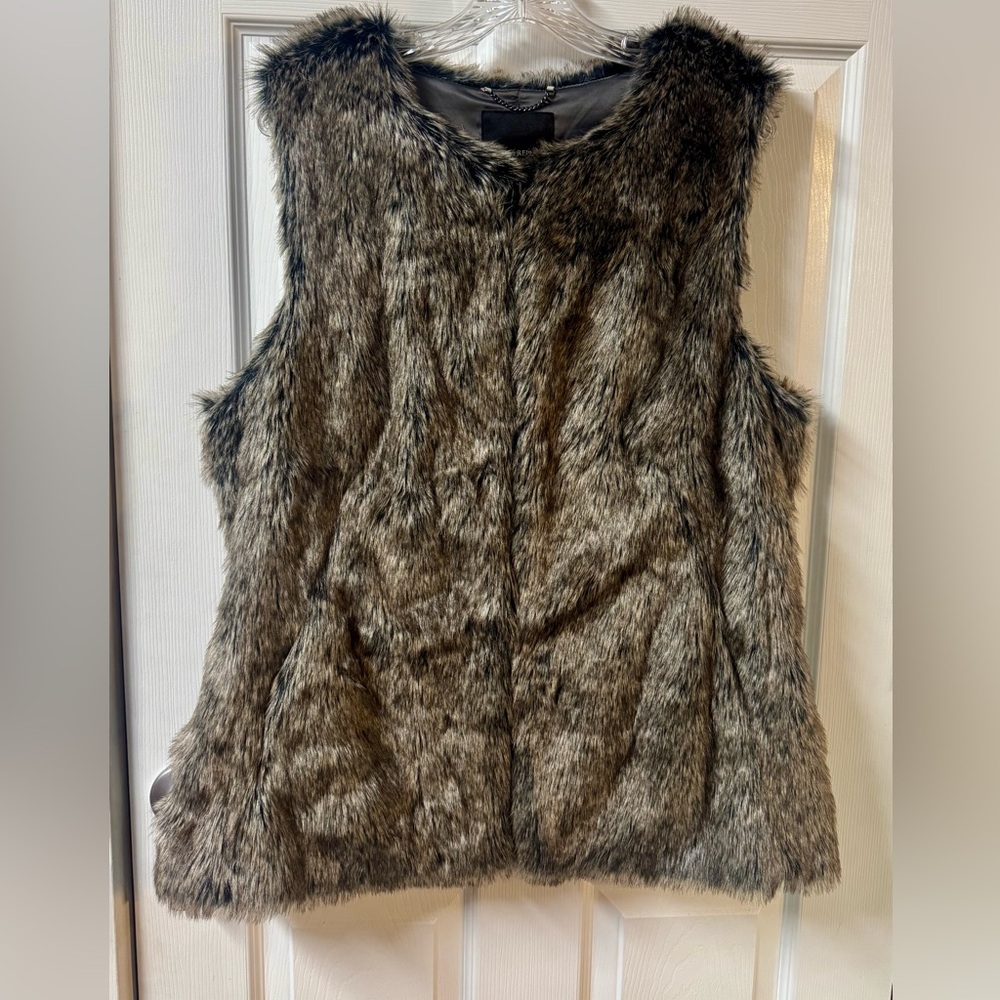 Banana Republic Brown Faux Fur Vest XL New Without Tags
